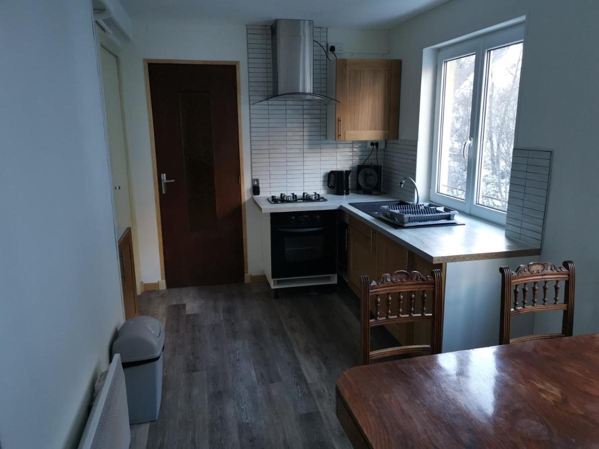 Appartement Au Bord De La Riviere *