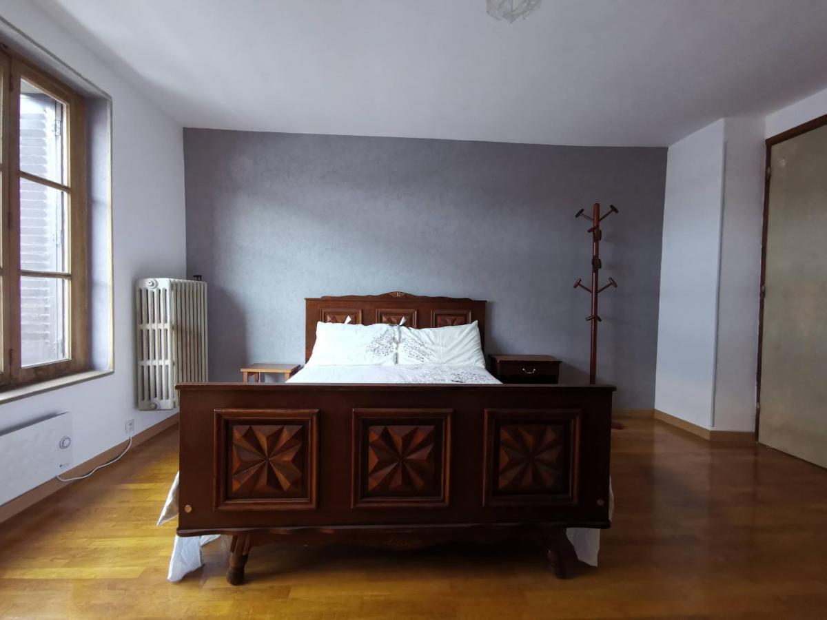 Apartment Au Bord De La Riviere *