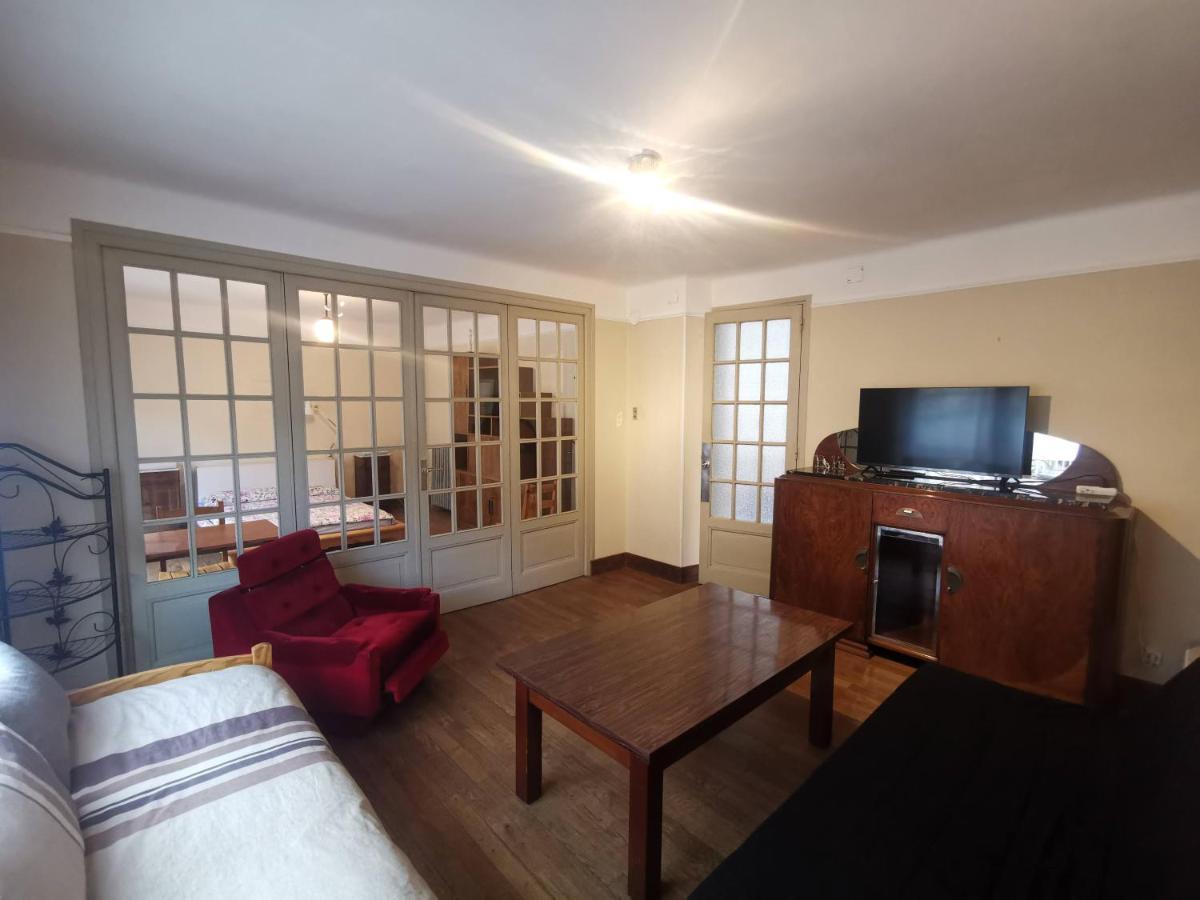Au Bord De La Riviere Apartment